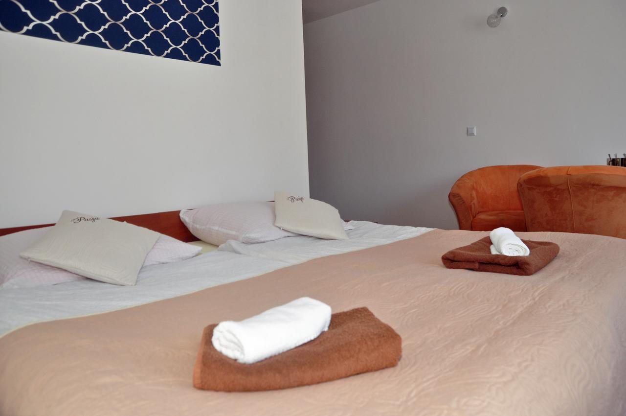 Świeradów-Zdrój Pasja Bed & Breakfast エクステリア 写真